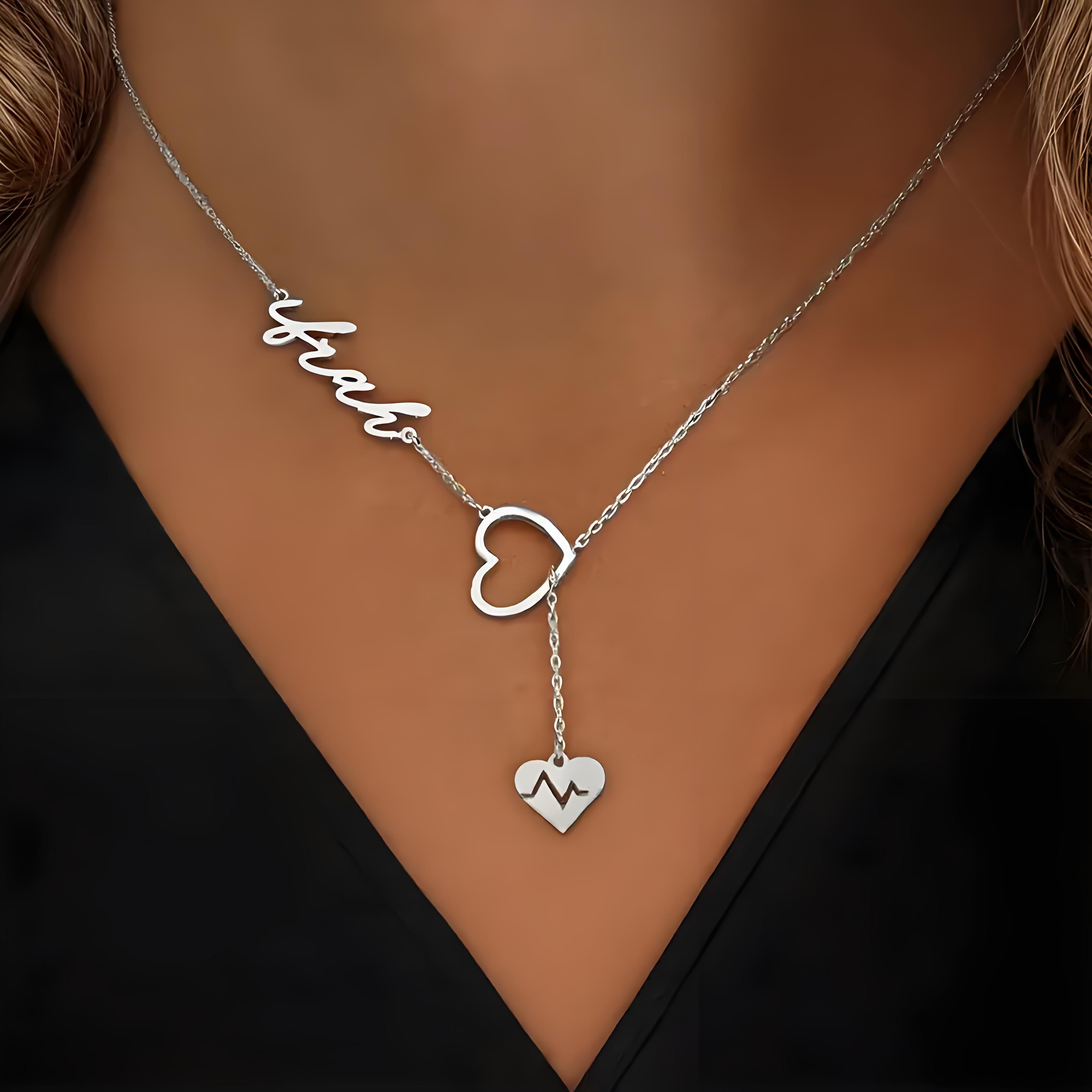 Collier personnalisé avec nom  - Birth Flower Necklace avis et prix
